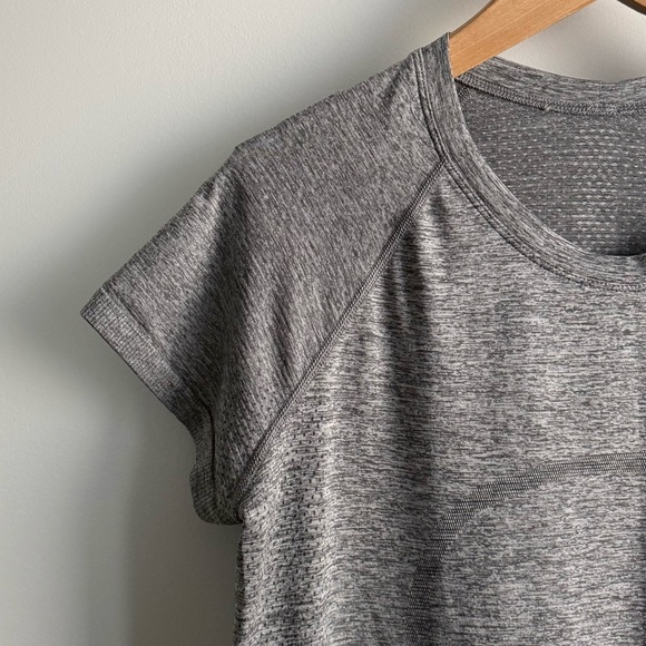 lululemon swiftly 2.0 grey - Picture 6 of 15